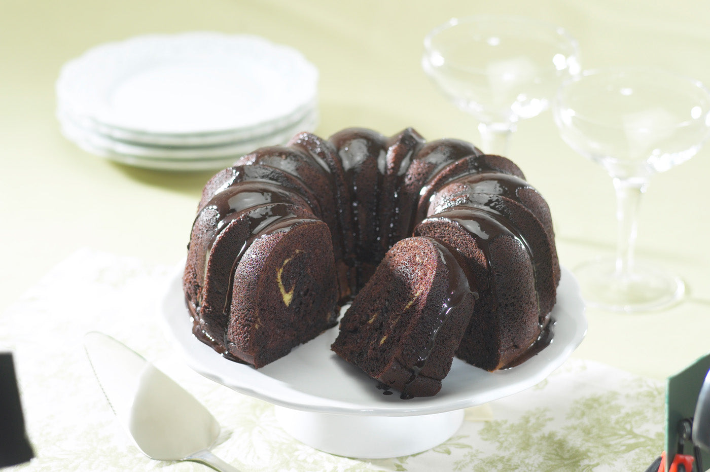 Nordic Ware Pro Form Anniversary 12 Cup Bundt Pan