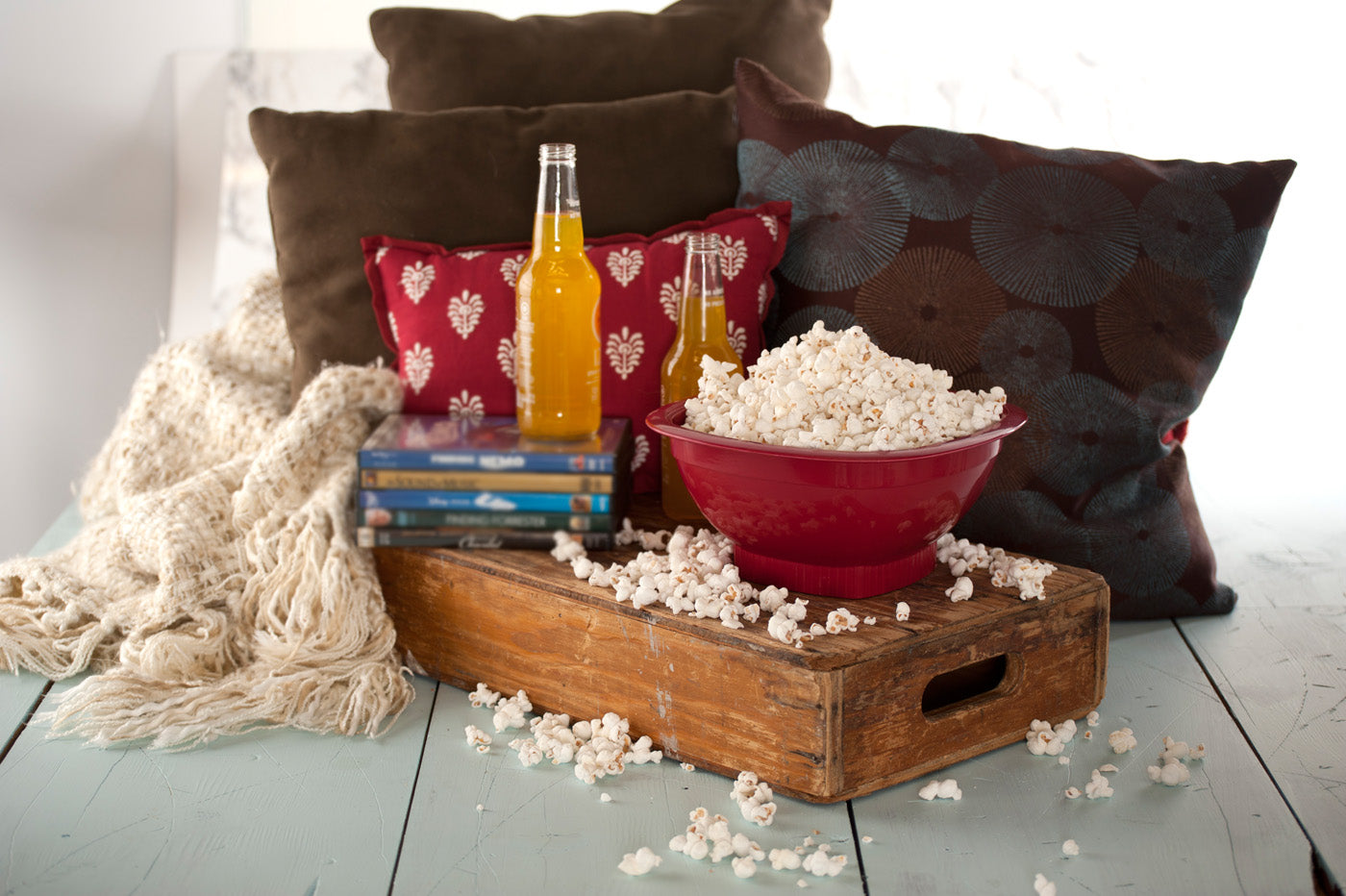 Nordic Ware Pro Pop 16 Cup Microwave Popcorn Popper