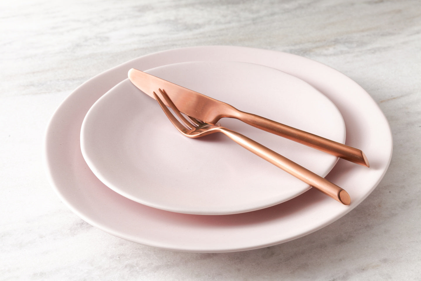 Fortessa Vitraluxe Dinnerware Heirloom Charger, 12-Inch, Set of 4